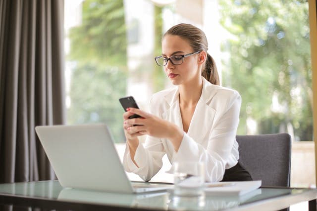 Come cambiare l’email su Facebook